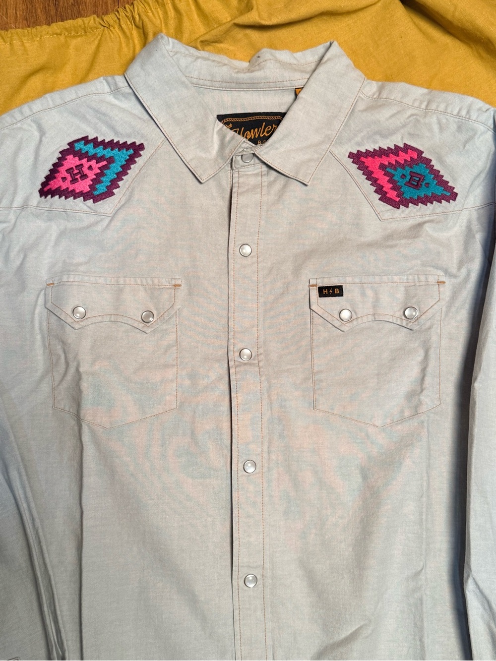 Howler Brothers - Diamantés Gaucho / Crosscut Western Embroidered Snapshirt - XL - Picture 4 of 6